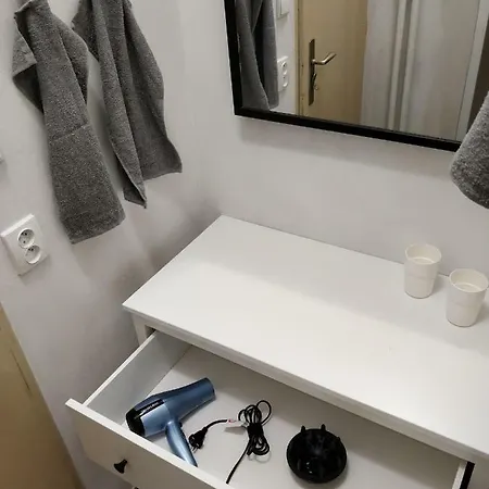 Appartement Cozy - 10 Minutes From The Center Of Prague!
