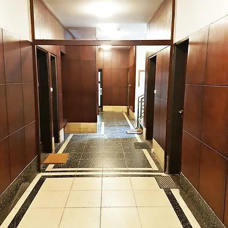 Appartement Cozy - 10 Minutes From The Center Of Prague! Praag