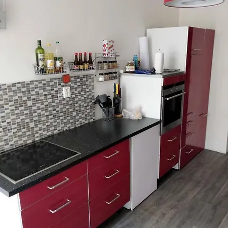 Cozy - 10 Minutes From The Center Of Prague!