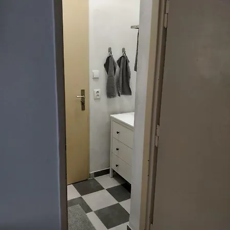 Appartement Cozy - 10 Minutes From The Center Of Prague! *