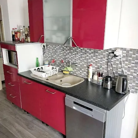 Cozy - 10 Minutes From The Center Of Prague! Appartement Prague